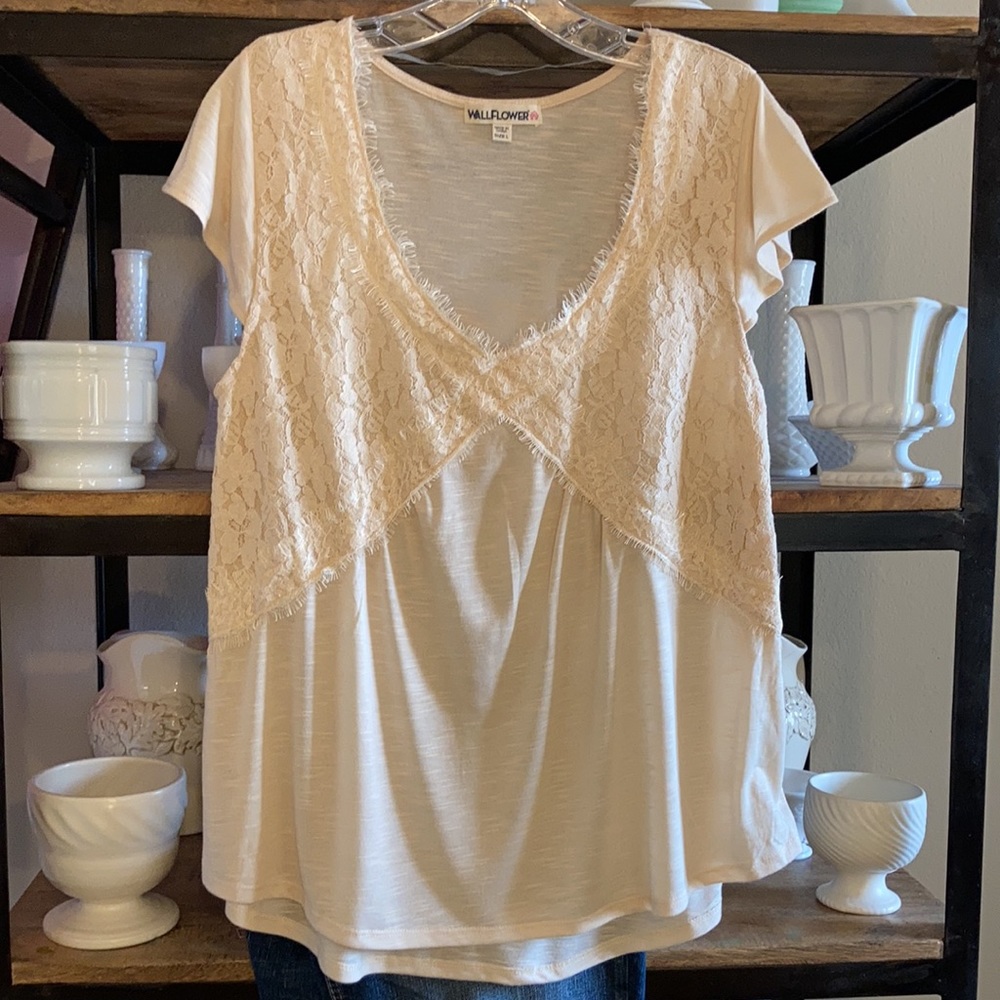 🌺🌺WALLFLOWER TOP🌺🌺
